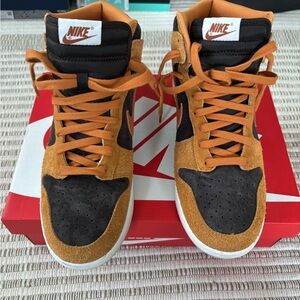 Nike Dunk High Men's Size 9